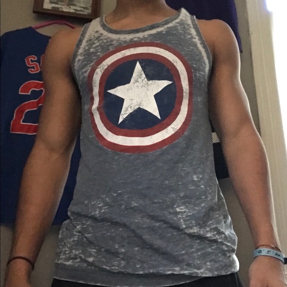 Captain America Tank Top - Picture 1 of 2